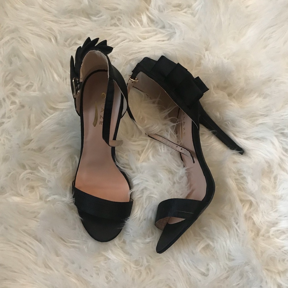 High heels 👠